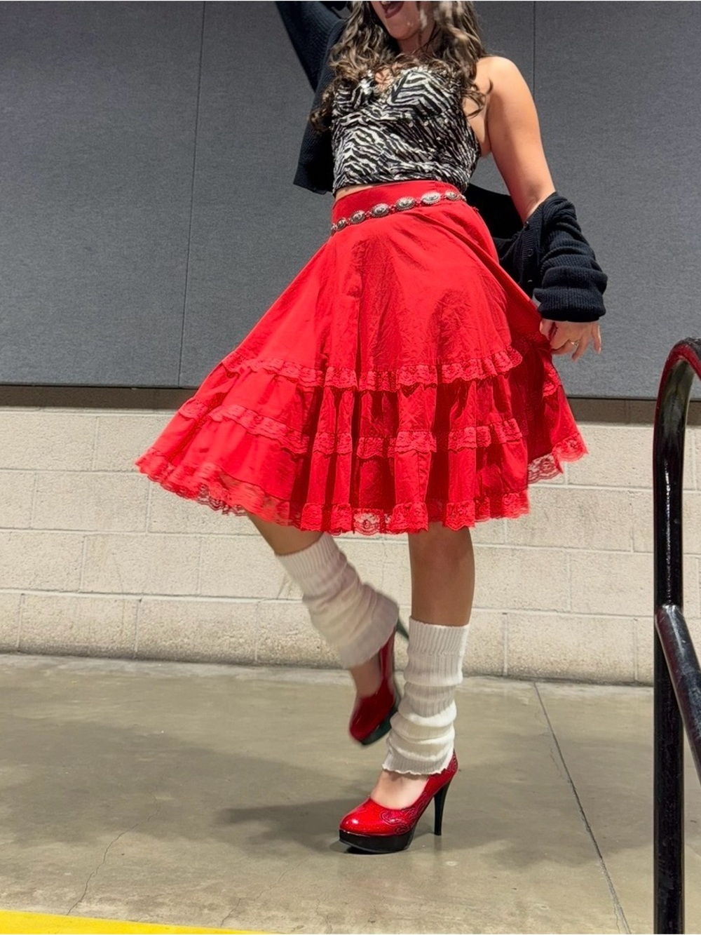 Square Up Fashions Red Lace Full VTG Skirt Western Spanish Dancer Cyndy Lauper